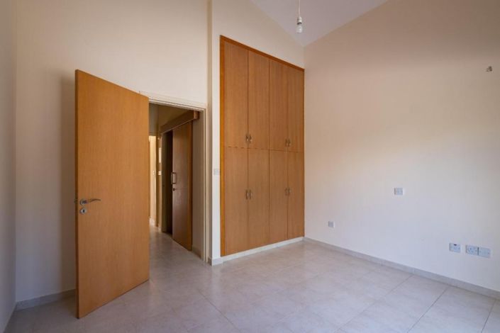 Image No.7-2 Bed Townhouse for sale