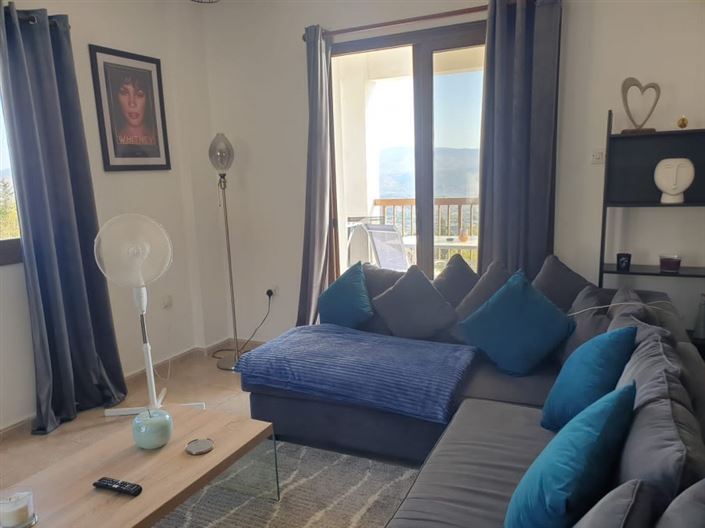 Image No.2-Maison de ville de 2 chambres à vendre à Kallepeia