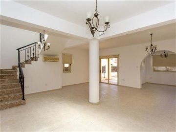Detached Villa For Sale  in  Mandria