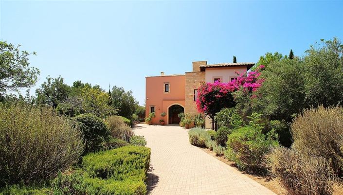 Image No.1-Villa de 4 chambres à vendre à Paphos