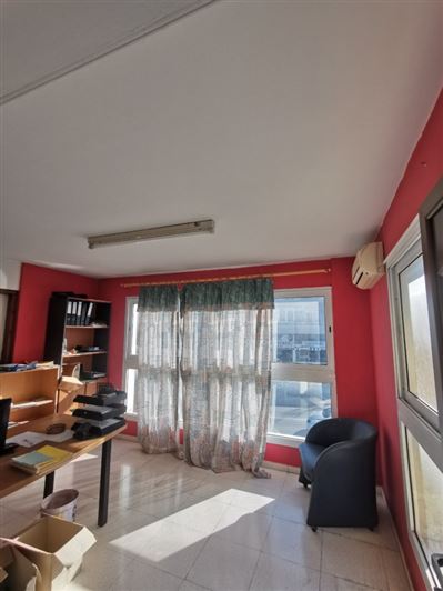 Image No.6-Commercial à vendre à Yeroskipou