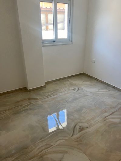 Image No.10-3 Bed Apartment for sale