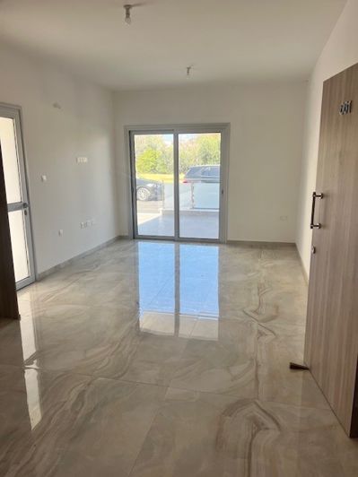 Image No.2-3 Bed Apartment for sale