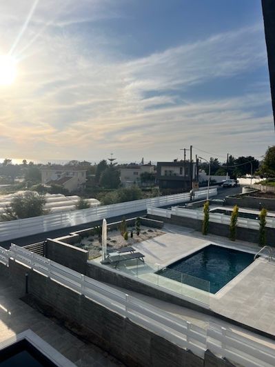 Image No.4-4 Bed Villa for sale