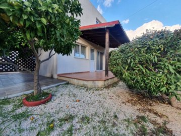 House For Sale  in  Anavargos