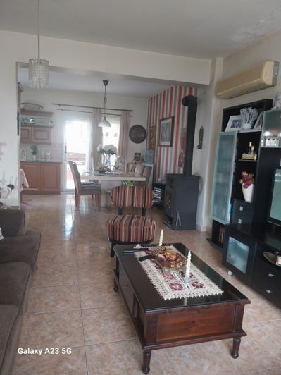 Image No.2-3 Bed Villa for sale