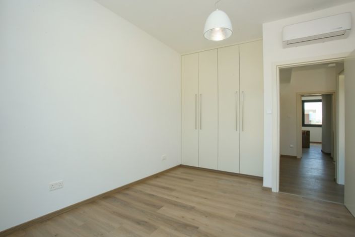 Image No.3-3 Bed Villa for sale