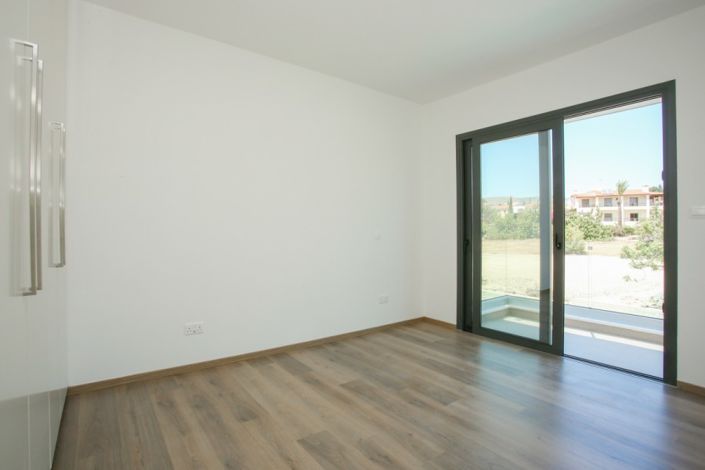 Image No.4-3 Bed Villa for sale
