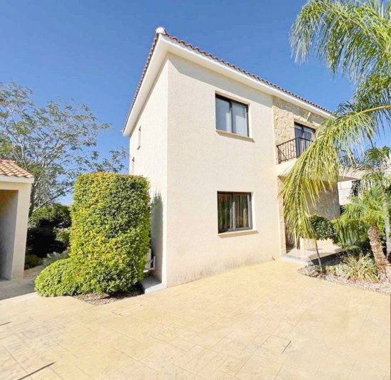 Image No.2-3 Bed Villa for sale