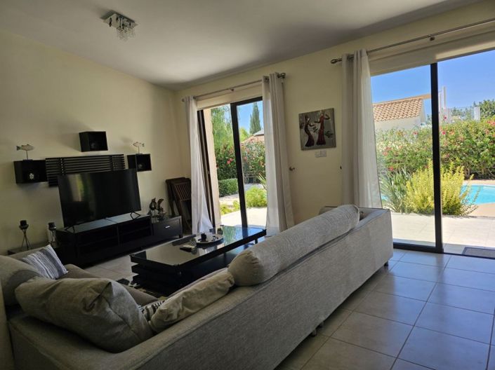 Image No.4-3 Bed Villa for sale