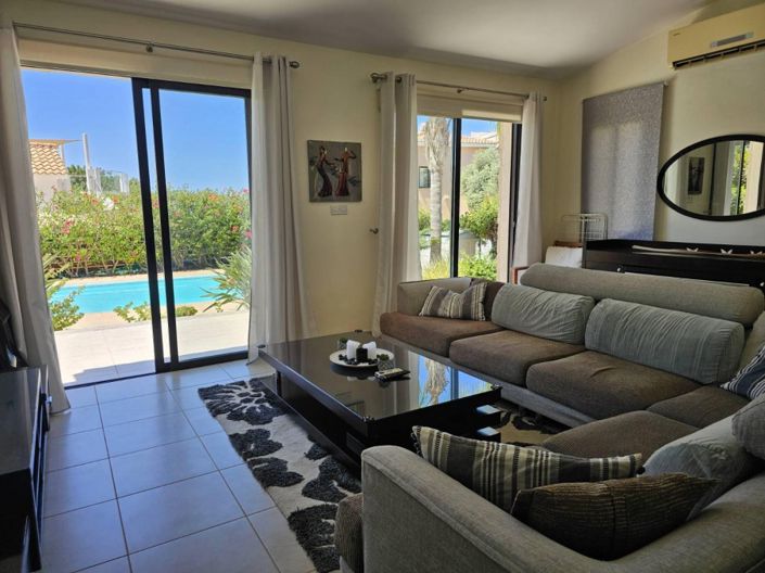 Image No.3-3 Bed Villa for sale