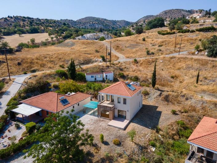 Image No.3-3 Bed House for sale