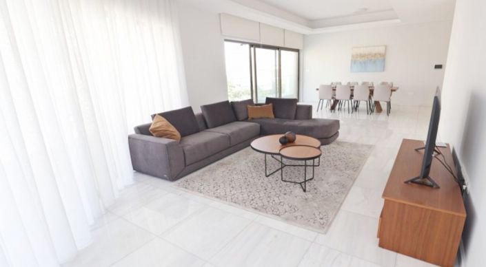 Image No.6-4 Bed Penthouse for sale
