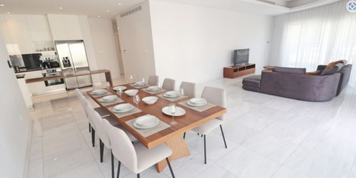 Image No.8-4 Bed Penthouse for sale