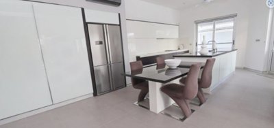 Detached Villa For Sale  in  Select Location