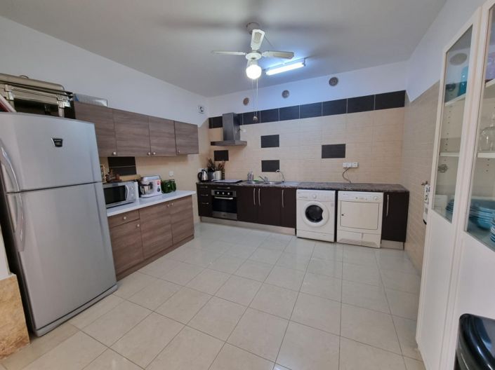 Image No.9-5 Bed Villa for sale