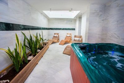 Detached Villa For Sale  in  Coral Bay