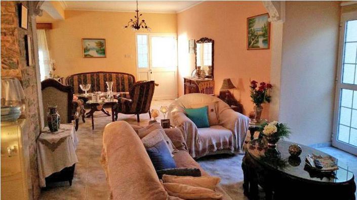 Image No.9-3 Bed House for sale