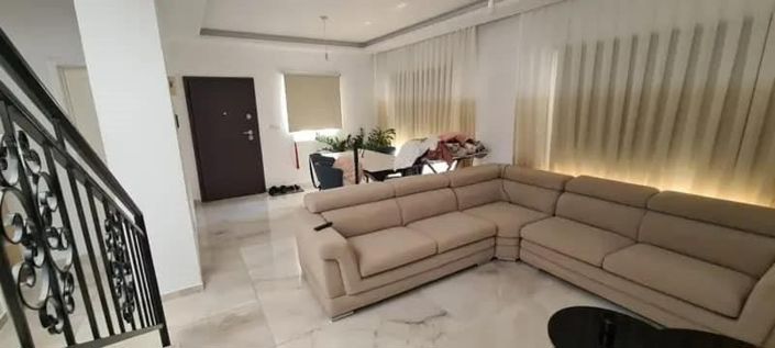 Image No.2-3 Bed House for sale