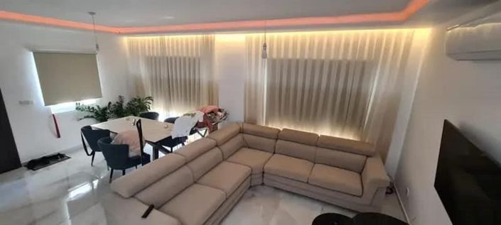 Image No.3-3 Bed House for sale