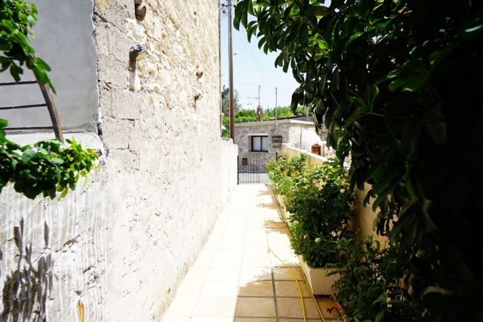 Image No.2-2 Bed Bungalow for sale