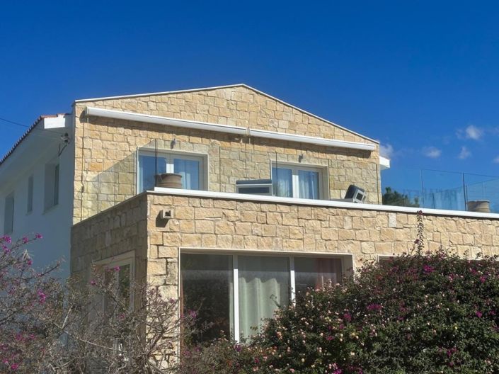 Image No.1-4 Bed Villa for sale