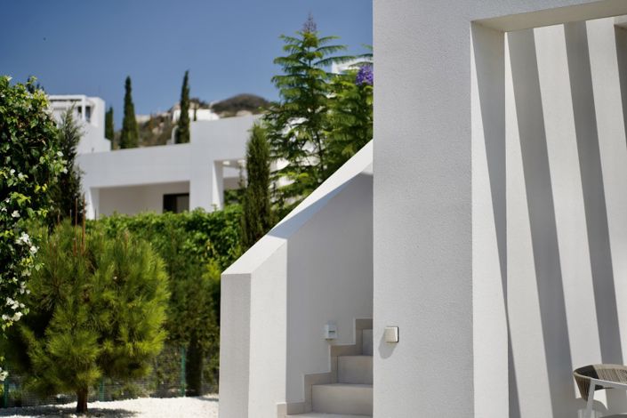 Image No.10-3 Bed Villa for sale