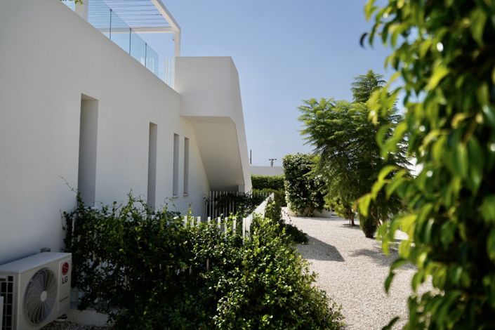 Image No.6-3 Bed Villa for sale