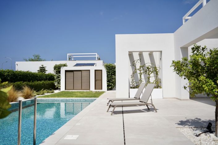 Image No.7-3 Bed Villa for sale