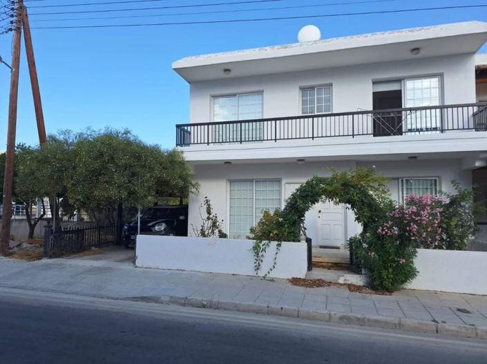 Image No.1-Maison de ville de 3 chambres à vendre à Paphos