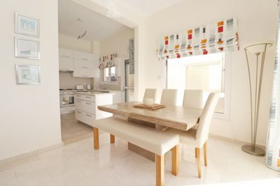 Detached Villa For Sale  in  Coral Bay