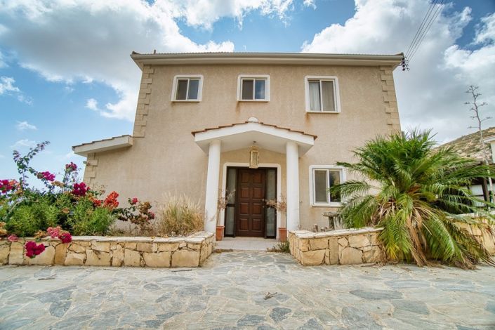 Image No.1-4 Bed Villa for sale