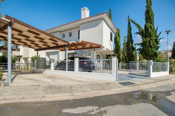 Image No.2-3 Bed Villa for sale