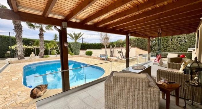 Image No.4-5 Bed Bungalow for sale