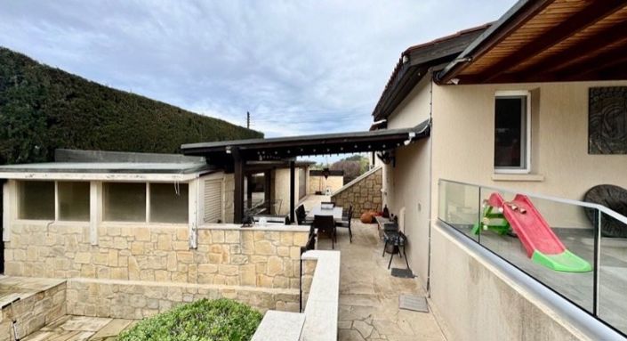 Image No.9-5 Bed Bungalow for sale