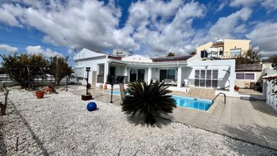 Detached Villa For Sale  in  Select Location