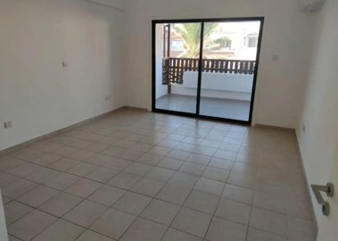 Apartment For Sale  in  Chlorakas