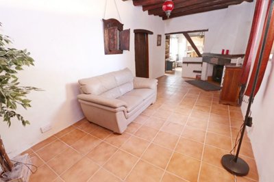 Detached Villa For Sale  in  Koili