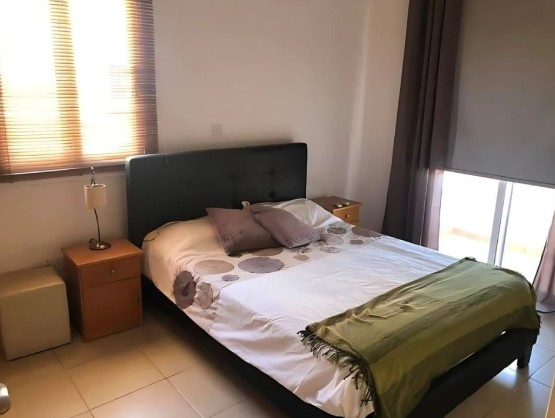 Image No.8-2 Bed House for sale