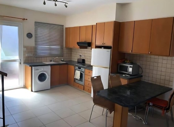 Image No.9-2 Bed House for sale