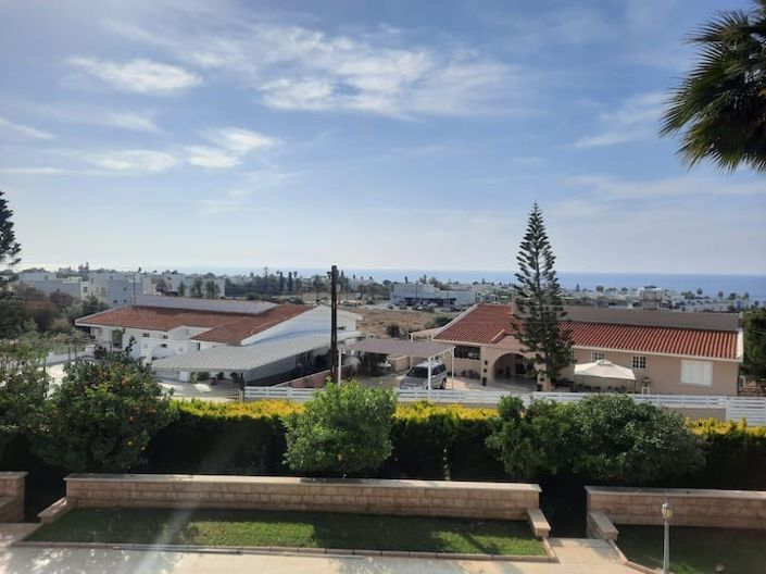 Image No.3-4 Bed Villa for sale