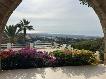 Detached Villa For Sale  in  Kamares