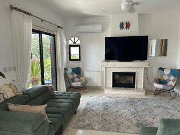 Detached Villa For Sale  in  Kamares