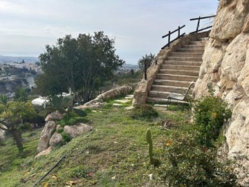 Detached Villa For Sale  in  Kamares