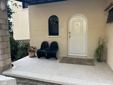 Detached Villa For Sale  in  Kamares