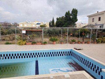 Detached Villa For Sale  in  Select Location