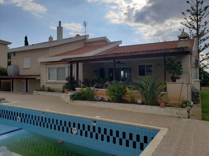 Image No.5-4 Bed Villa for sale