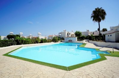 Detached Villa For Sale  in  Chlorakas