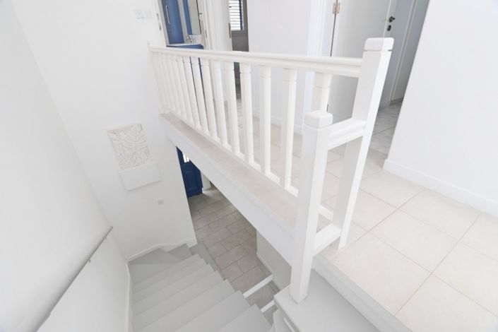 Image No.9-2 Bed Townhouse for sale