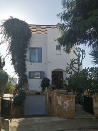 Detached Villa For Sale  in  Chlorakas